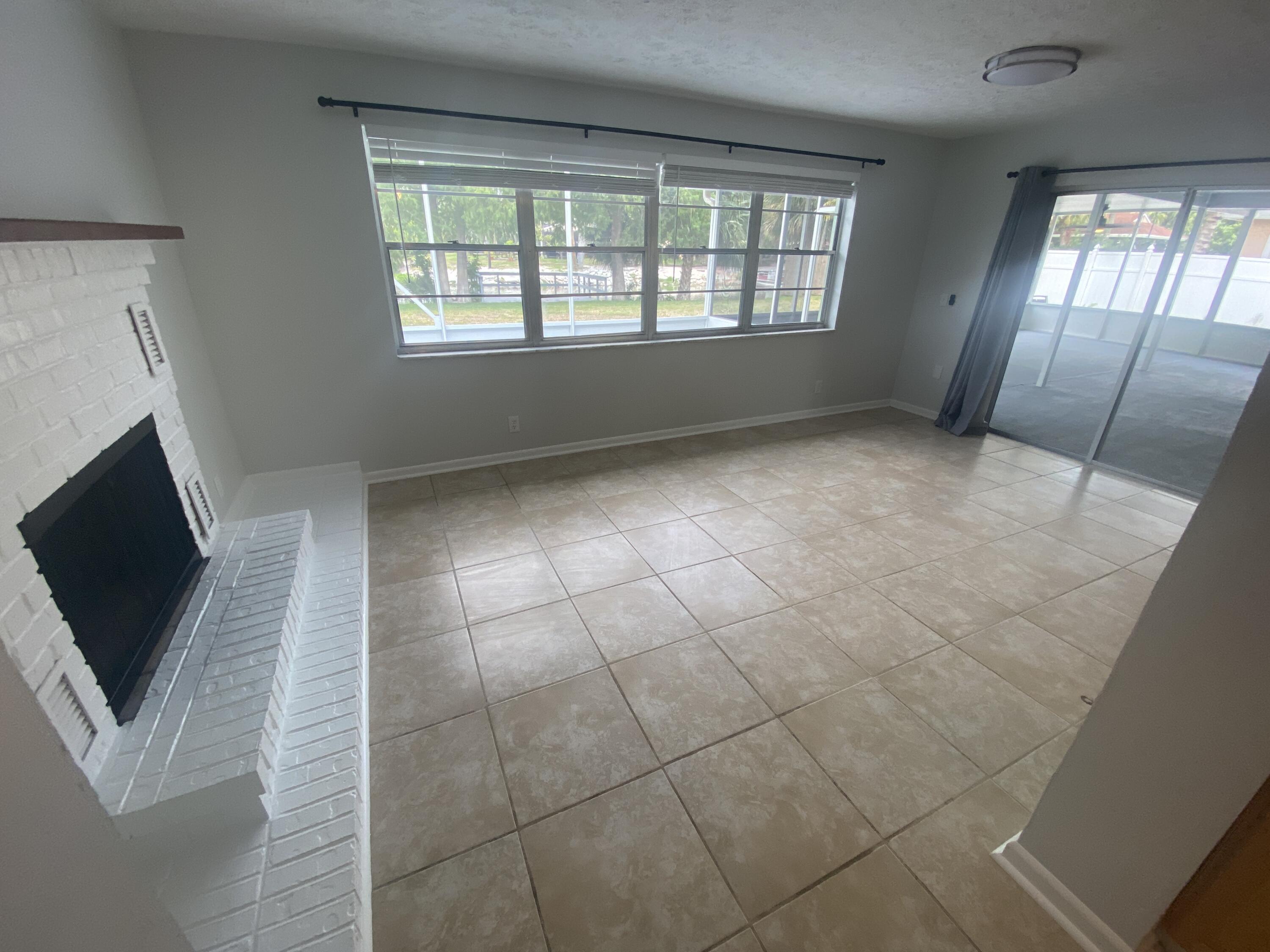 1317 Willow Road West Palm Beach, FL 33406 - Photo 10 of 33 10