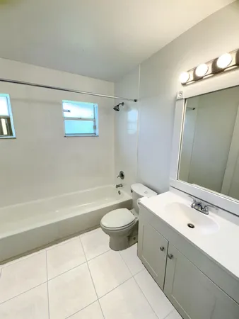 $2,850 | 6682 4th Street, Jupiter, FL 33458