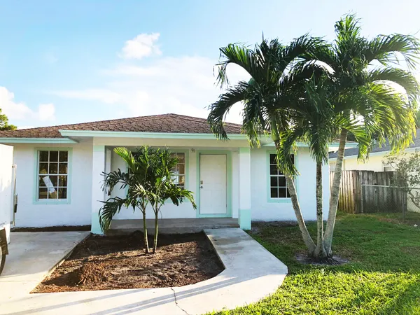 $2,850 | 6682 4th Street, Jupiter, FL 33458