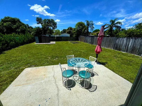 $2,850 | 6682 4th Street, Jupiter, FL 33458