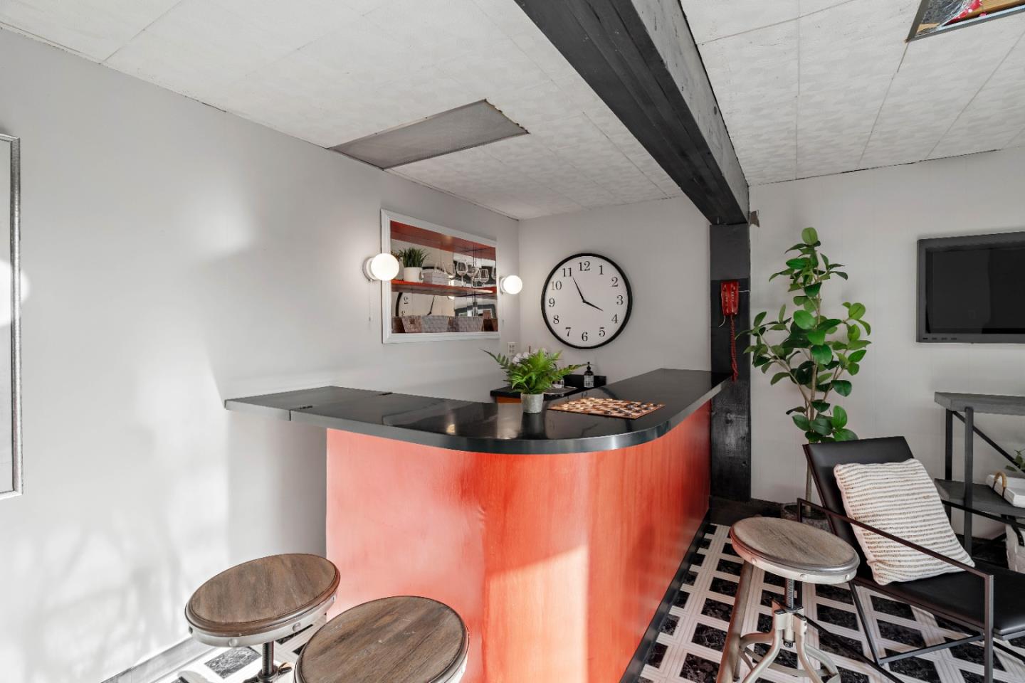 1212 Seville Drive Pacifica, CA 94044 - Photo 22 of 37 a living room with furniture and a mirror