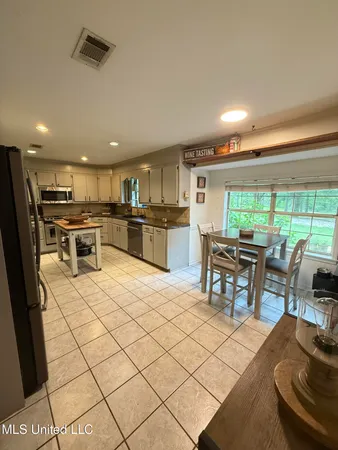 $374,999 | 163 Deer Run Road, Magee, MS 39111