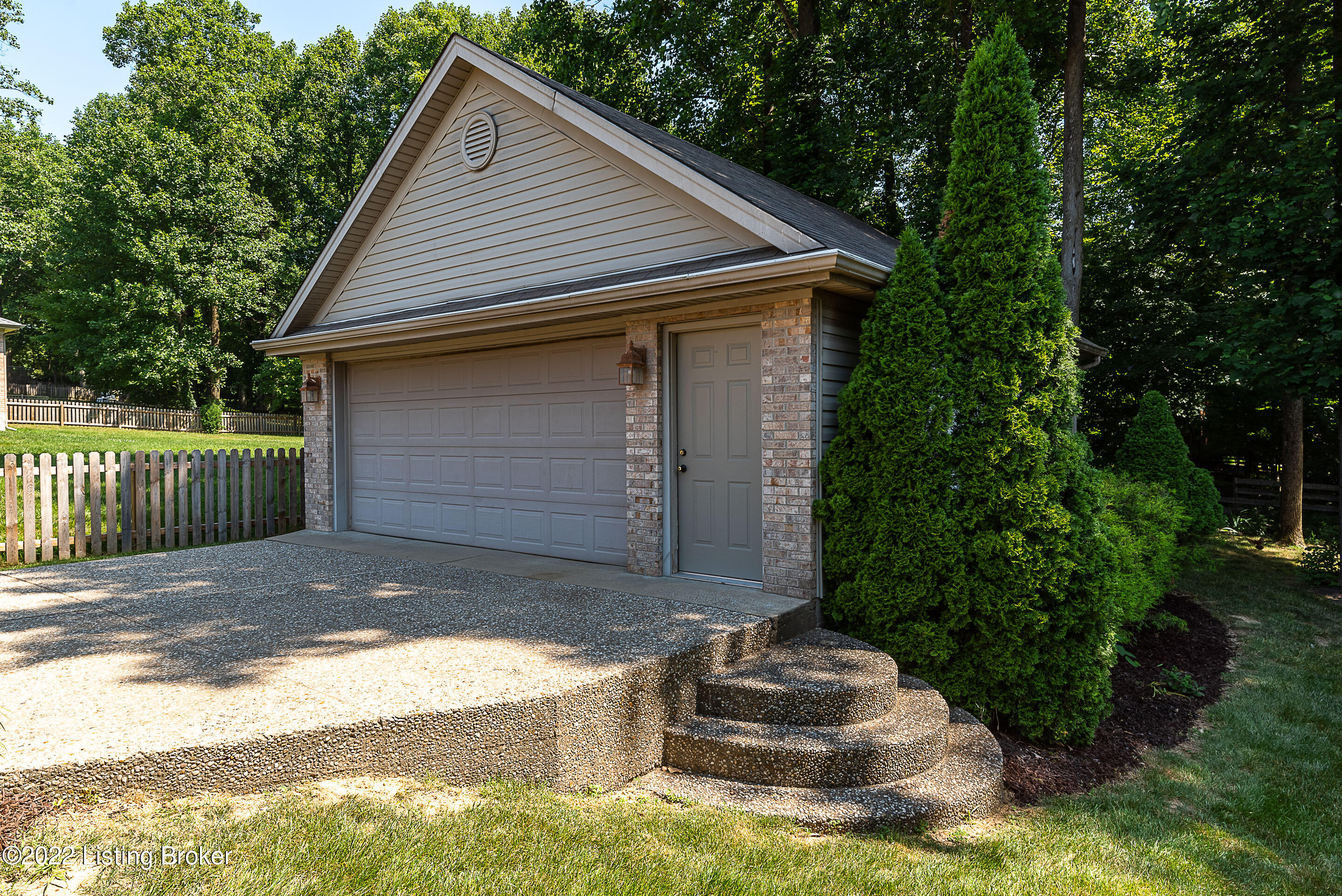 7511 Turner Ridge Road Crestwood, KY 40014 - Photo 31 of 33 AAA TR Detached 2.5 Car Garage
