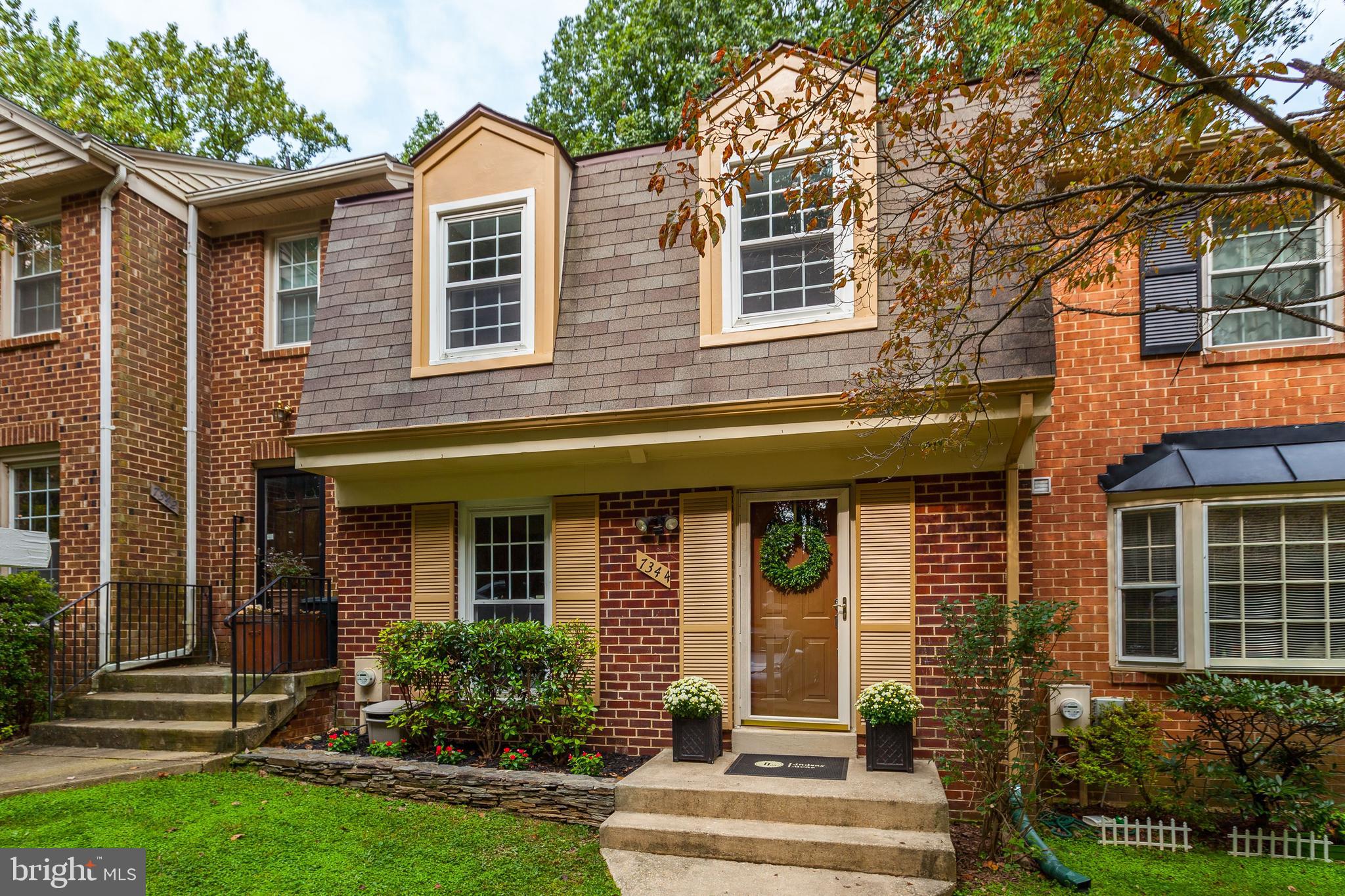 7344 Greentree Road Bethesda, MD 20817 - Photo 2 of 32 Gallery Image 2