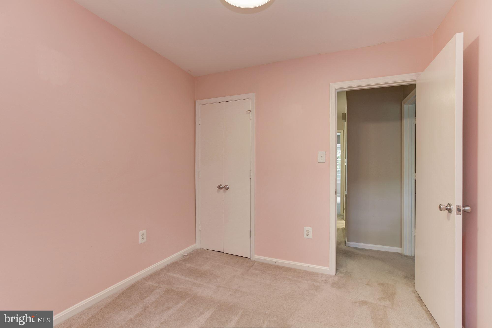 7344 Greentree Road Bethesda, MD 20817 - Photo 21 of 32 Gallery Image 21
