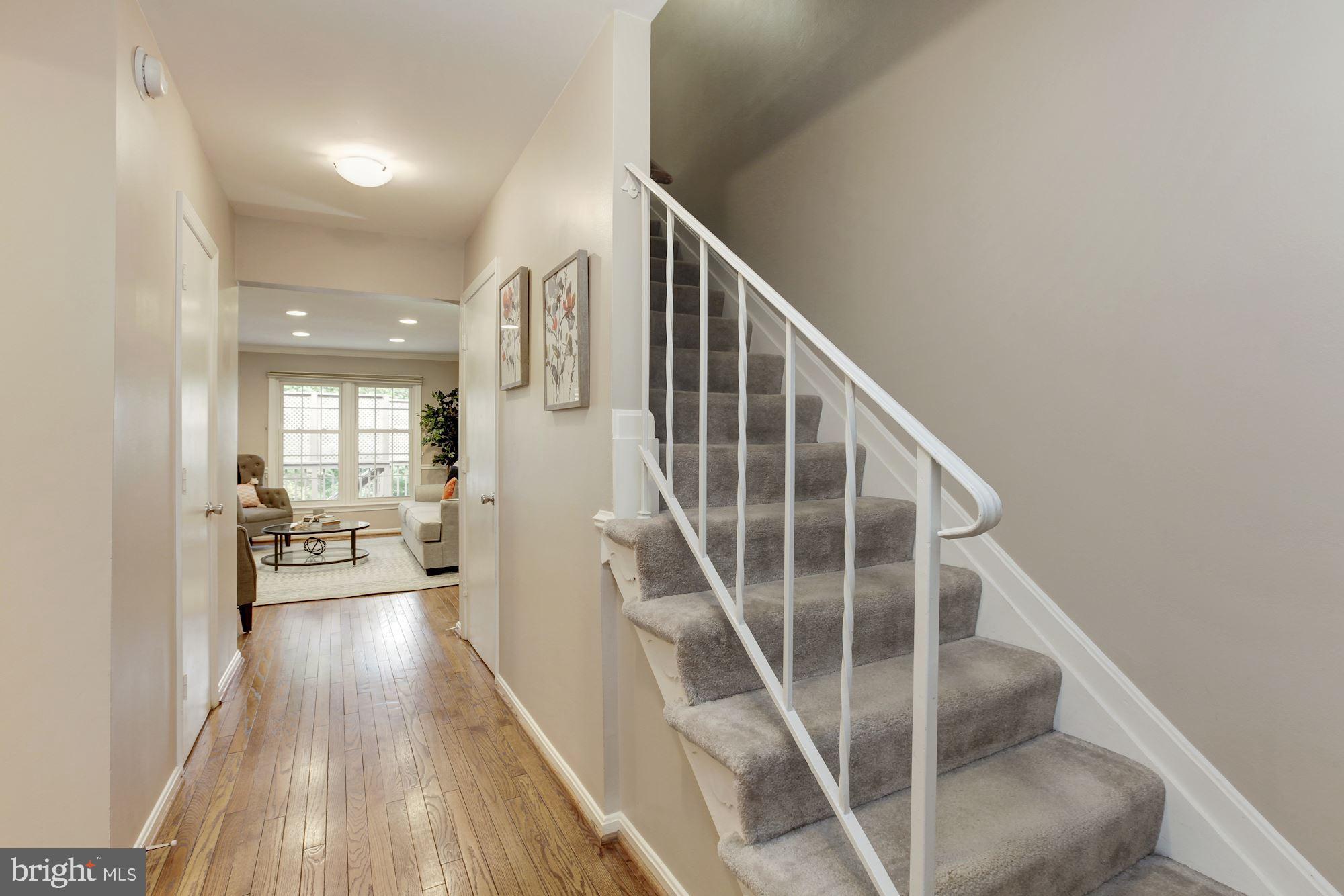 7344 Greentree Road Bethesda, MD 20817 - Photo 4 of 32 Gallery Image 4