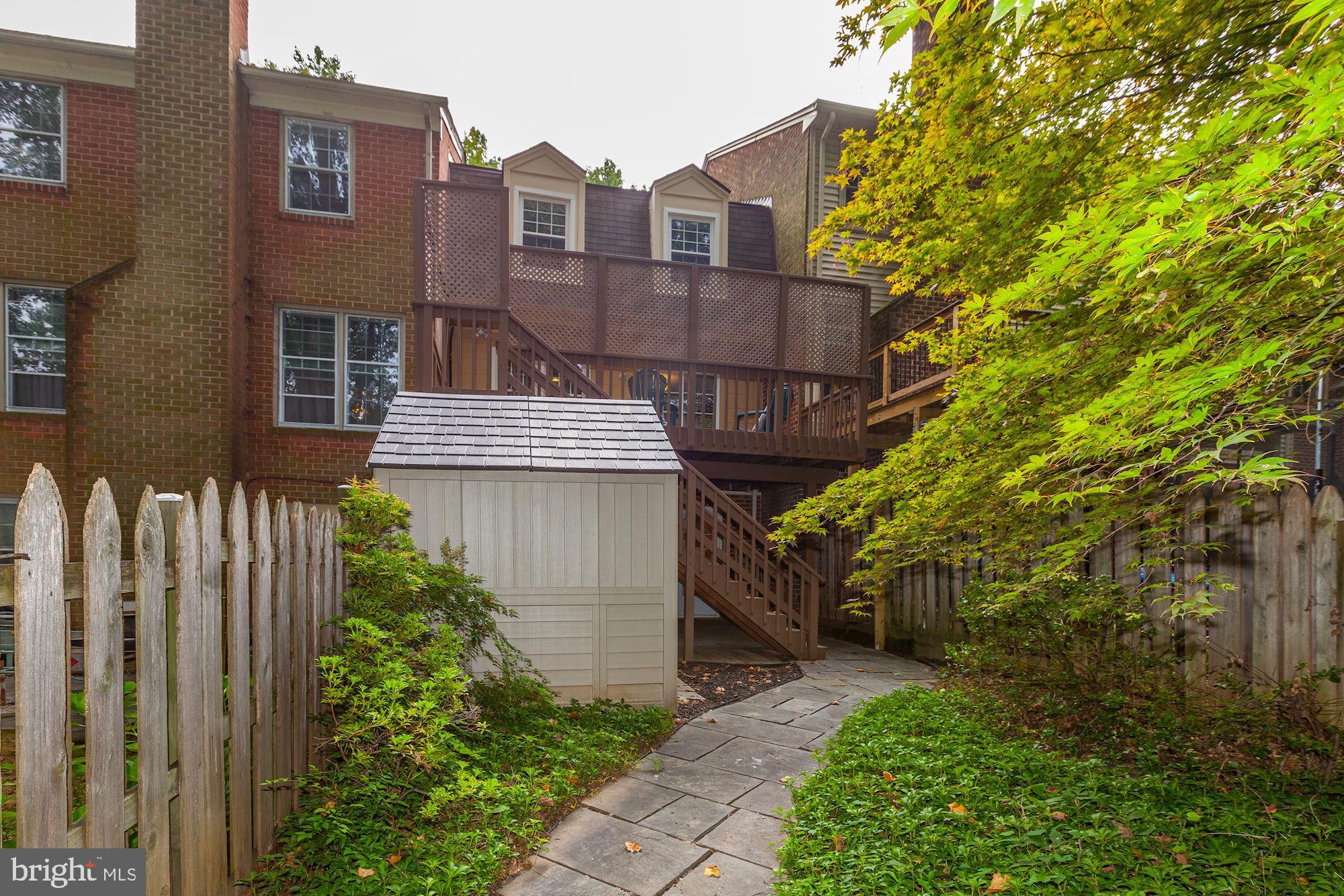 7344 Greentree Road Bethesda, MD 20817 - Photo 31 of 32 Gallery Image 31