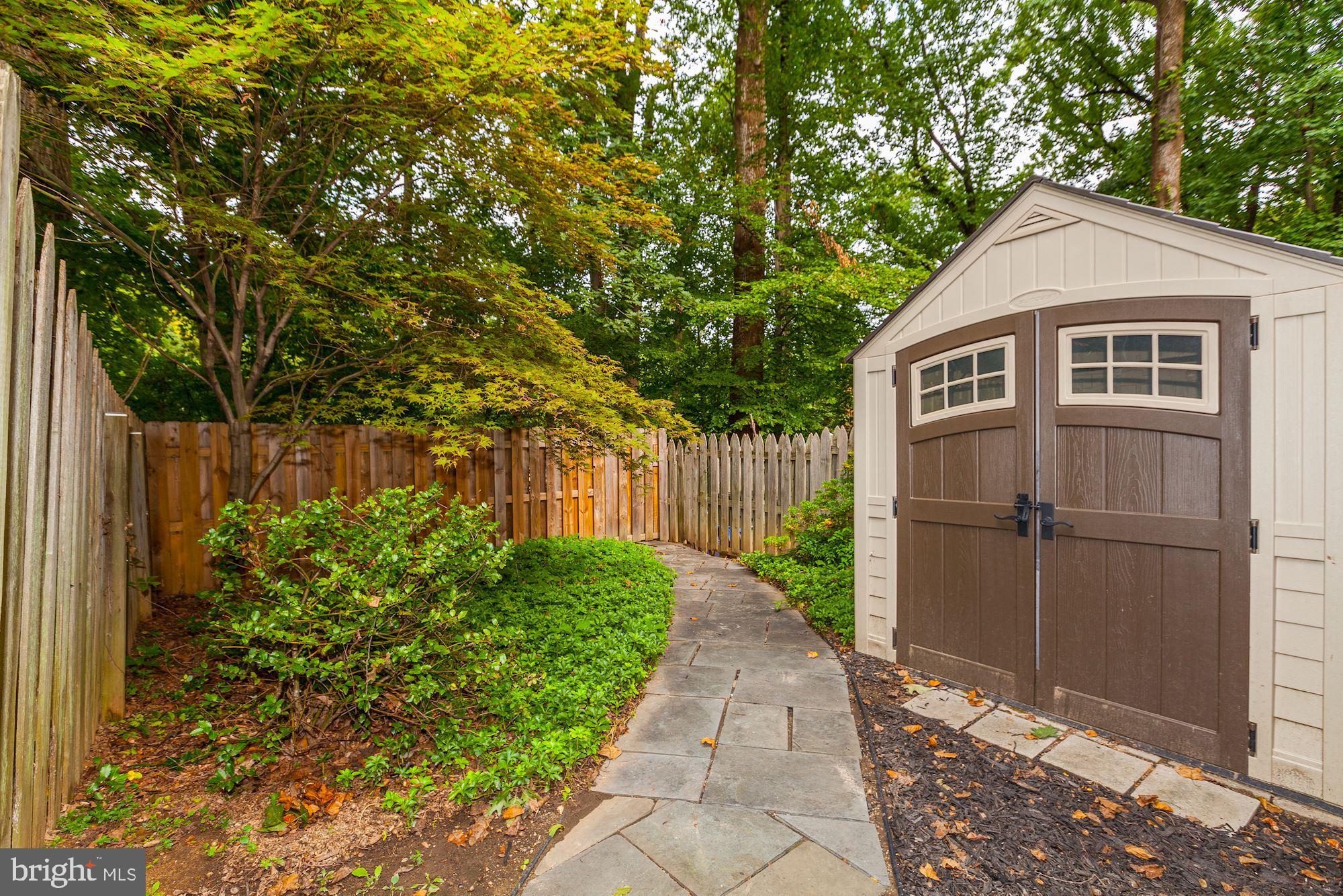 7344 Greentree Road Bethesda, MD 20817 - Photo 32 of 32 Gallery Image 32