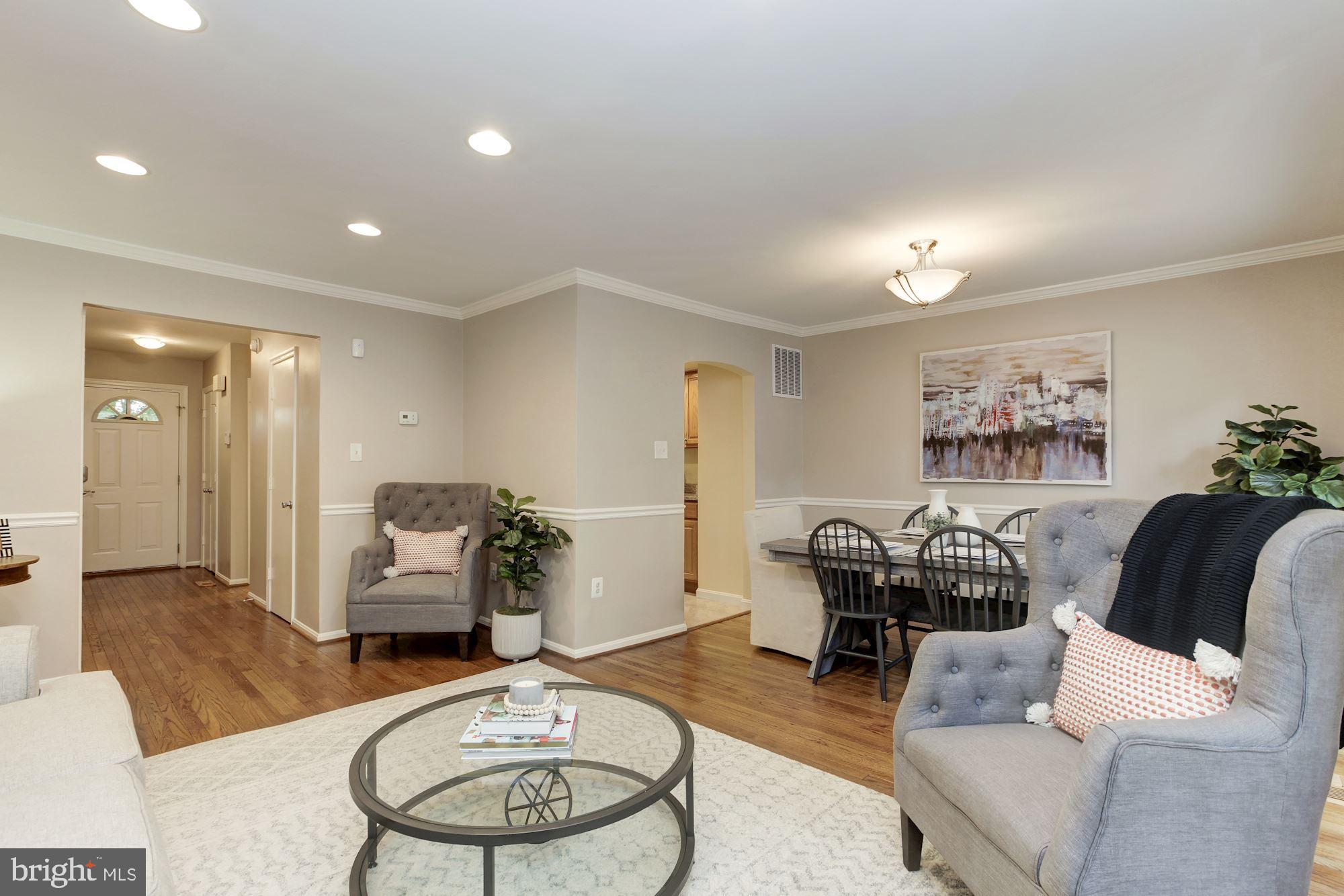 7344 Greentree Road Bethesda, MD 20817 - Photo 7 of 32 Gallery Image 7