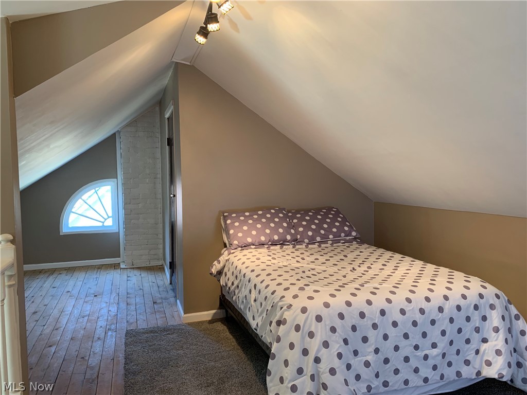 4004 Riveredge Road Cleveland, OH 44111 - Photo 31 of 34 Gallery Image 31