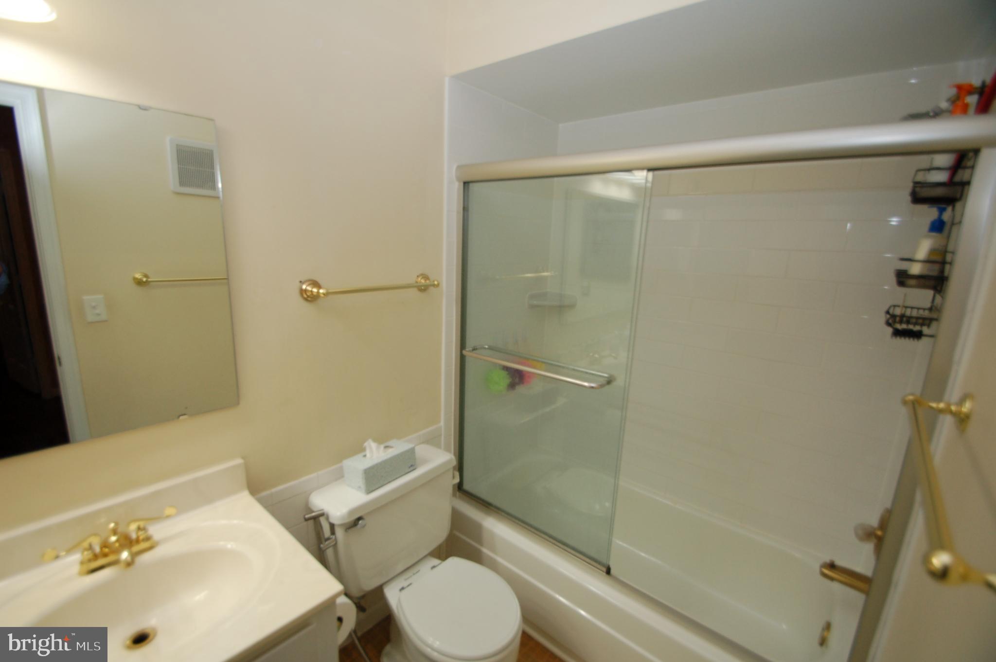 6042 Haverhill Court Springfield, VA 22152 - Photo 18 of 24