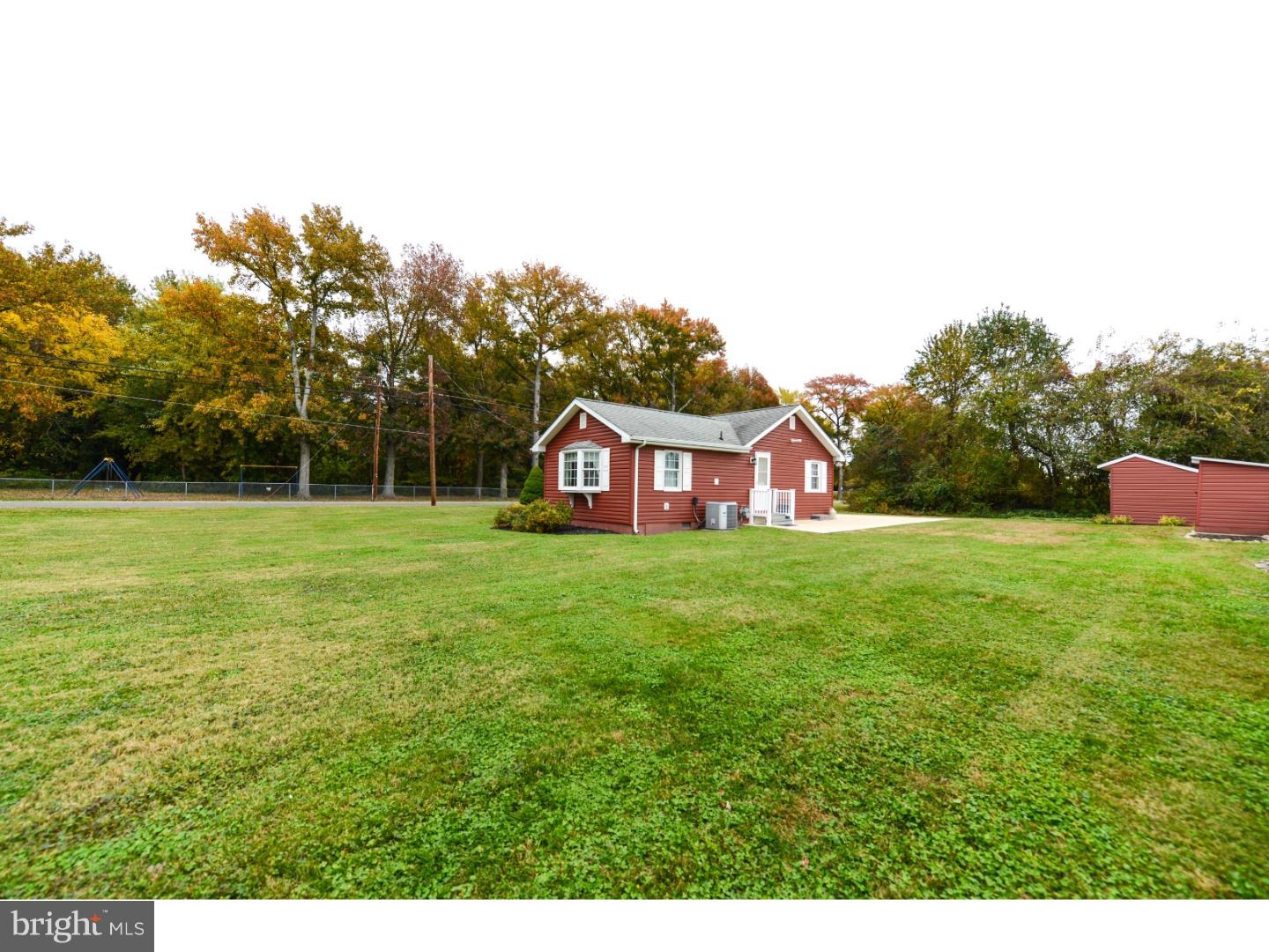 55 Eaton Road Pennsville, NJ 08070 - Photo 5 of 15