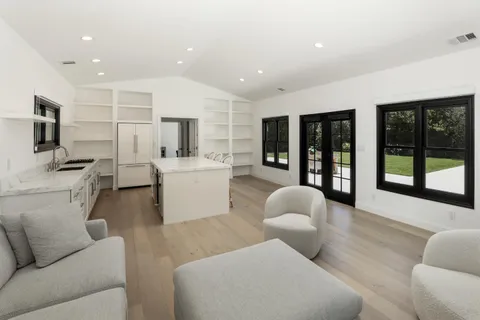 $6,249,000 | 559 Placitas Avenue, Menlo Park, CA 94025