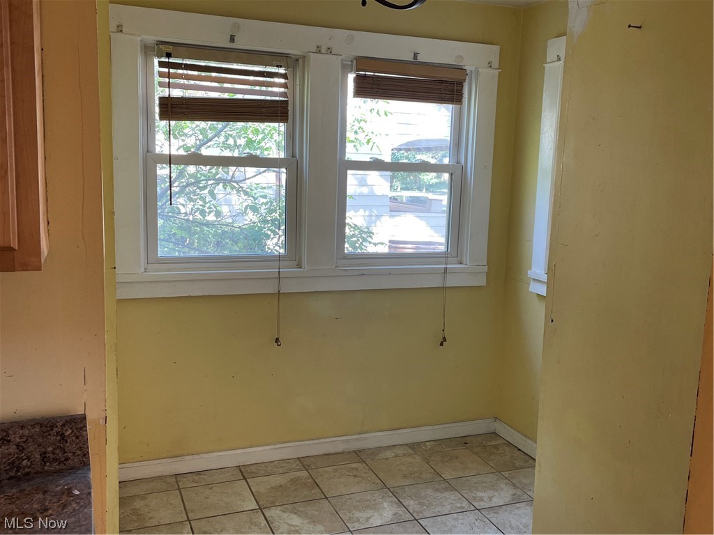 1730 Wood Road Cleveland Heights, OH 44121 - Photo 10 of 34 View of tiled spare room