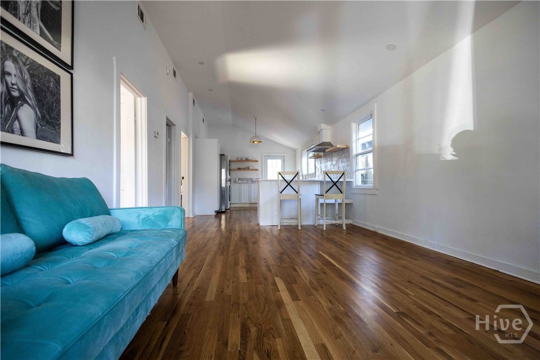 731 East 34th Street Savannah, GA 31401 - Photo 8 of 26