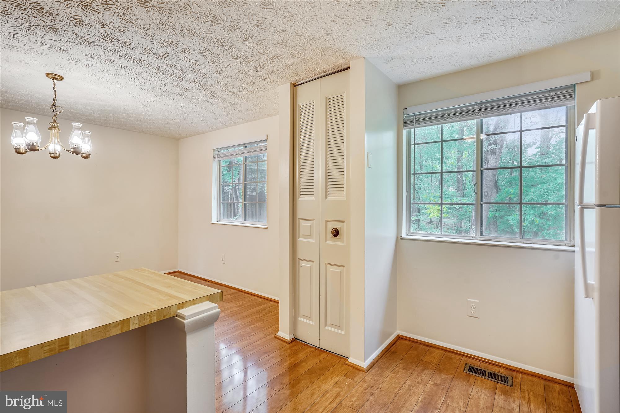 11504 Ivy Bush Court Reston, VA 20191 - Photo 6 of 30 Kitchen