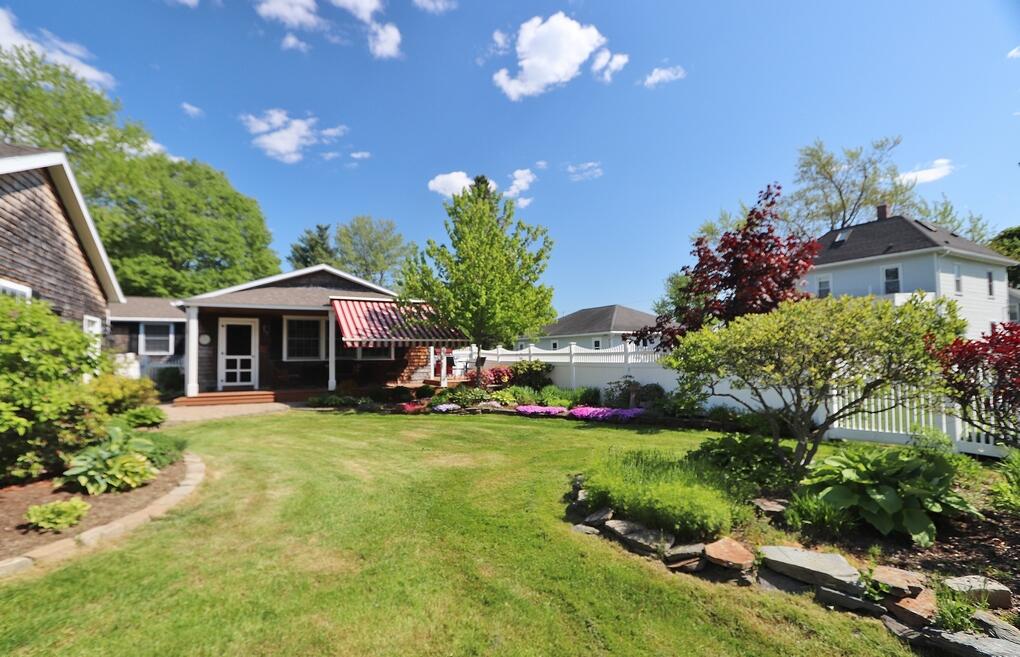 207 6th Street Bangor, ME 04401 - Photo 12 of 41 IMG_4547 (Copy)