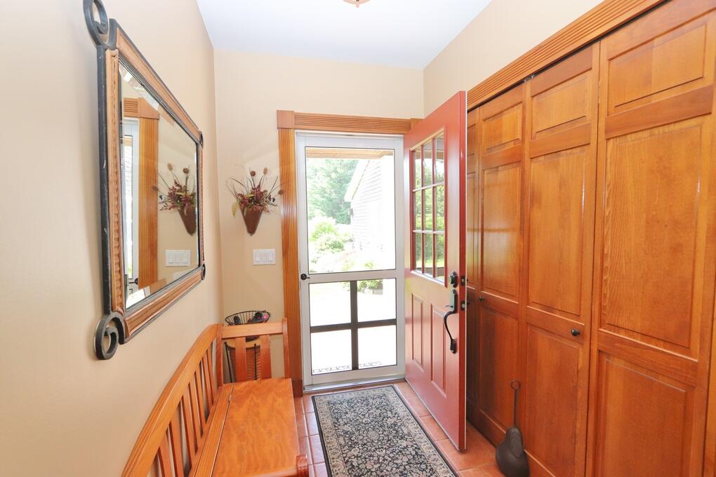 207 6th Street Bangor, ME 04401 - Photo 15 of 41 IMG_4701 (Copy)