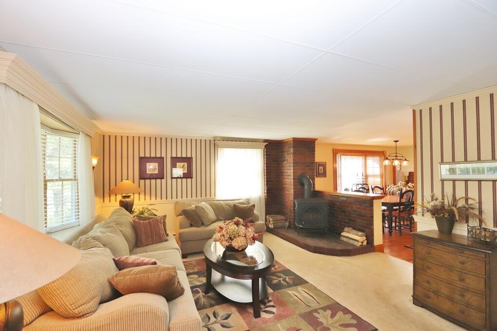 207 6th Street Bangor, ME 04401 - Photo 28 of 41 IMG_4721 (Copy)