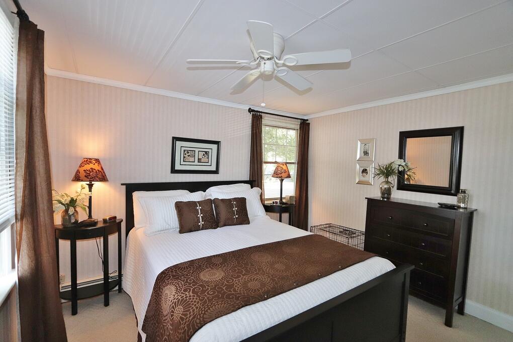 207 6th Street Bangor, ME 04401 - Photo 30 of 41 IMG_4738 (Copy)