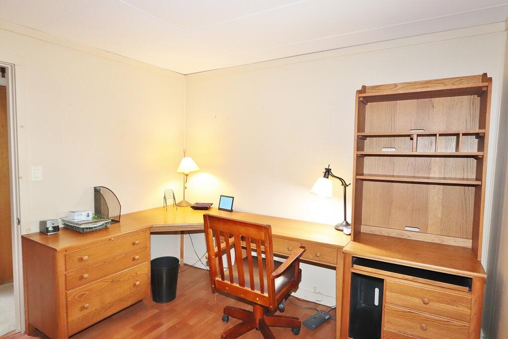 207 6th Street Bangor, ME 04401 - Photo 36 of 41 IMG_4732 (Copy)