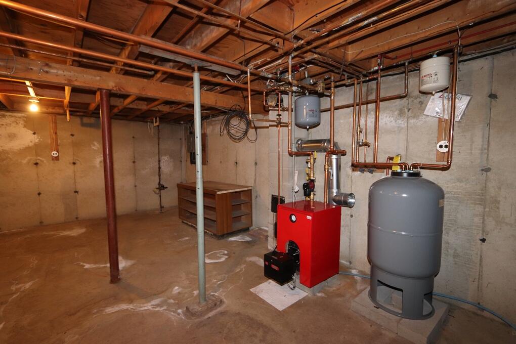 207 6th Street Bangor, ME 04401 - Photo 40 of 41 IMG_4743 (Copy)