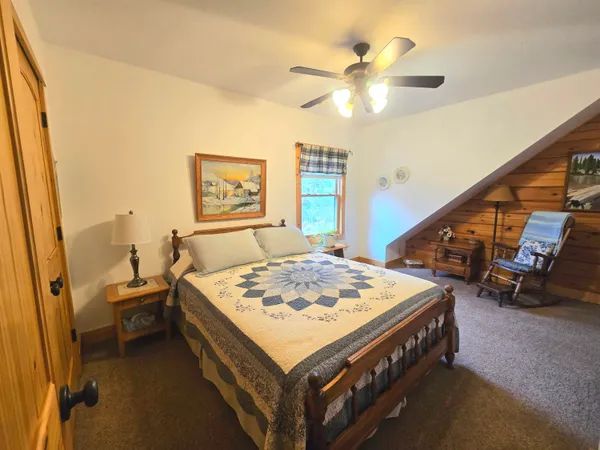 $929,000 | 300 Crawford Drive, Moneta, VA 24121