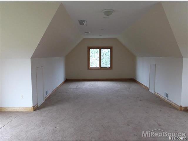 930 East Buell Road Rochester, MI 48306 - Photo 16 of 28 Buell17.jpg