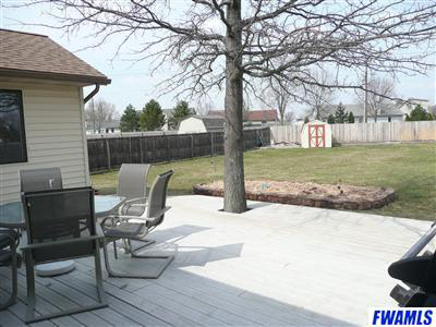 8409 Rail Fence Road Fort Wayne, IN 46835 - Photo 2 of 16