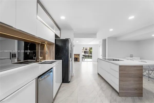 $799,000 | 3811 Northeast 166th Street, Unit 3, North Miami Beach, FL 33160