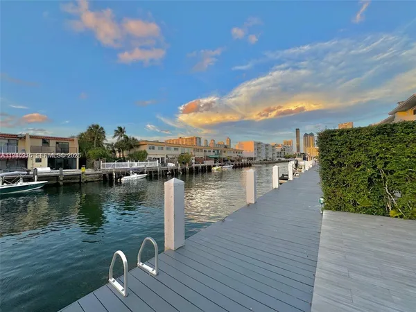 $799,000 | 3811 Northeast 166th Street, Unit 3, North Miami Beach, FL 33160