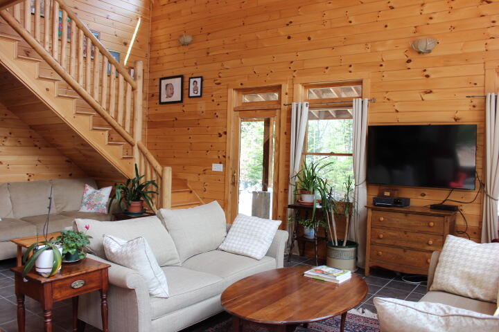 2001 Pine Road Carrabassett Valley, ME 04947 - Photo 8 of 27 Living Area