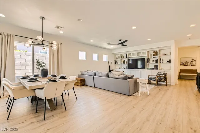 $3,000 | 2724 Mintlaw Avenue, Henderson, NV 89044