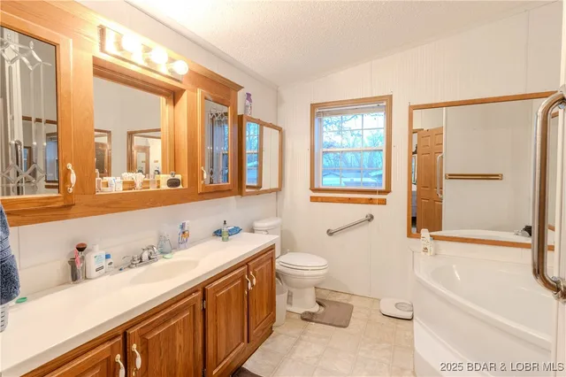 $99,000 | 264 Oak Ridge Drive, Sunrise Beach, MO 65079