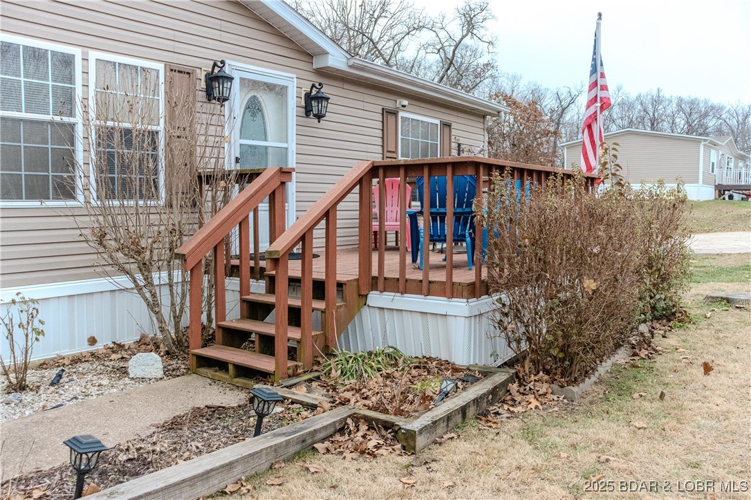 264 Oak Ridge Drive Sunrise Beach, MO 65079 - Photo 2 of 42