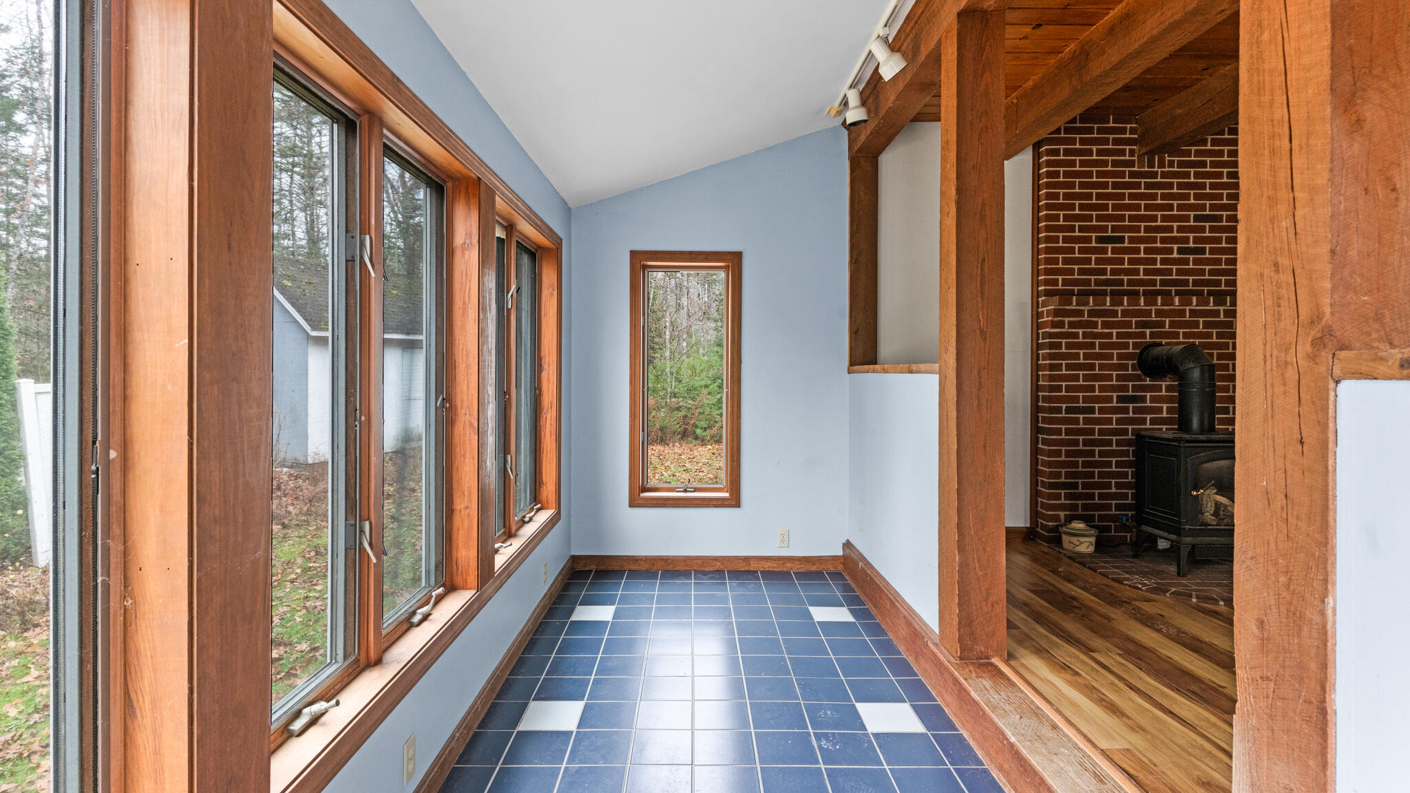 277 Old Stage Road Woolwich, ME 04579 - Photo 9 of 61 DSC02423