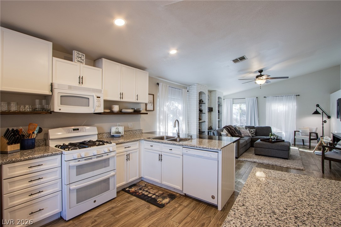7413 Alpine Ridge Street Las Vegas, NV 89131 - Photo 9 of 31