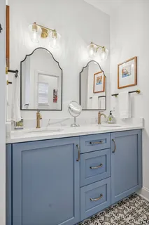 a view of entryway with staircase