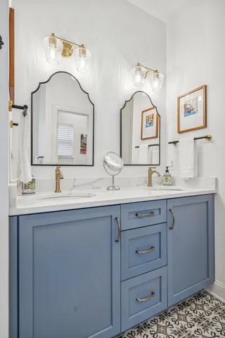 a view of entryway with staircase