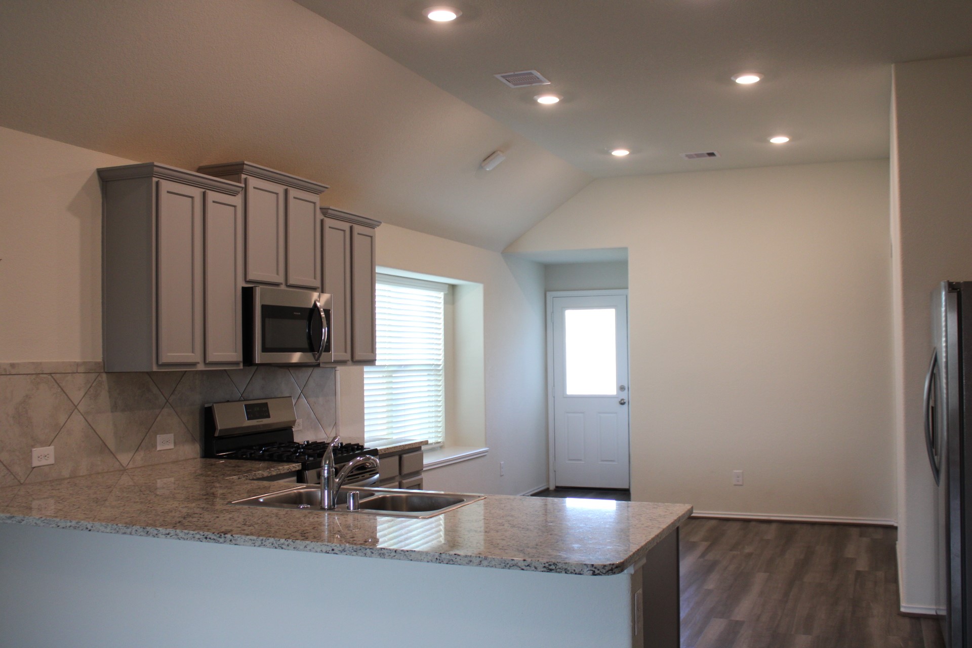 9810 Copper Ranch Trail Richmond, TX 77406 - Photo 6 of 30