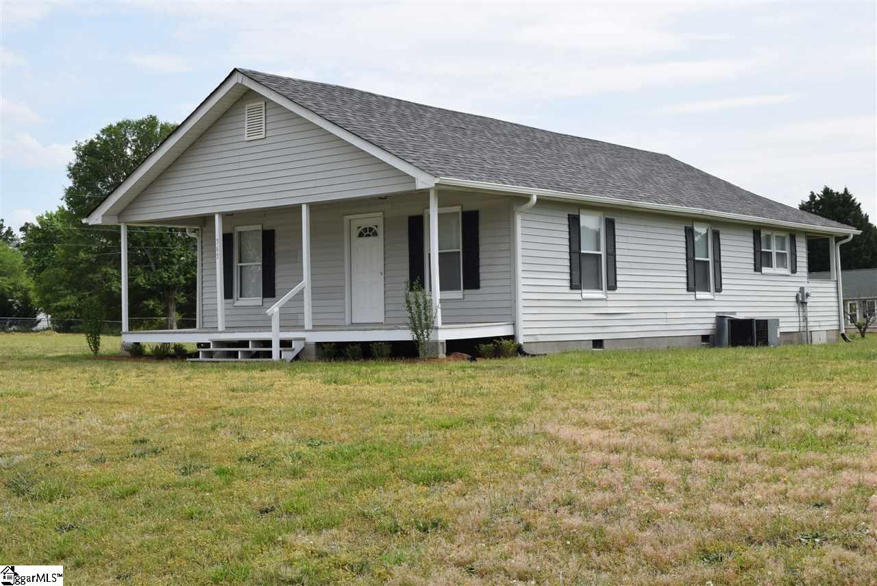 365 Williams Bottom Road Inman, SC 29349 - Photo 1 of 32