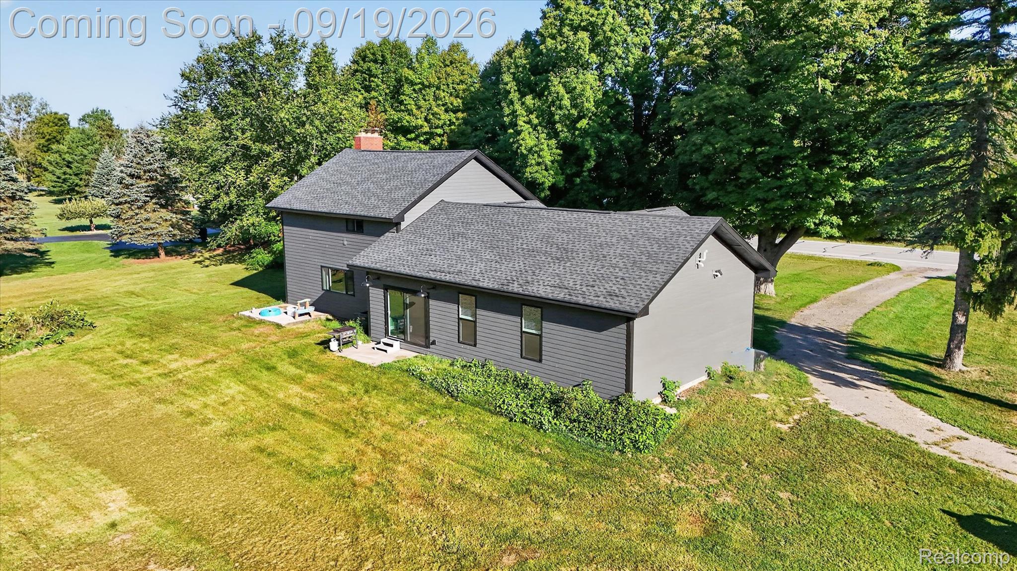 10215 West Mount Morris Road Flushing, MI 48433 - Photo 42 of 58 51-10215-W-Mount-Morris-Rd-Flushing-MI-48433-WindowStill.jpg