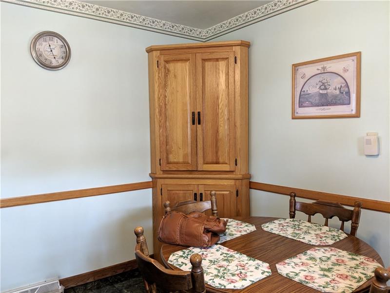 143 East End Road Connellsville, PA 15425 - Photo 4 of 25 Gallery Image 4
