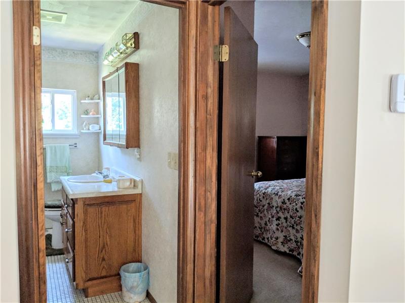 143 East End Road Connellsville, PA 15425 - Photo 7 of 25 Gallery Image 7