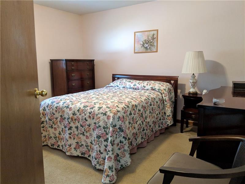 143 East End Road Connellsville, PA 15425 - Photo 8 of 25 Gallery Image 8