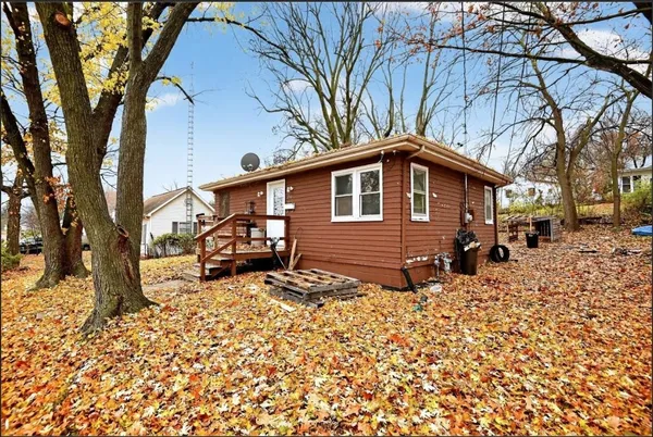 a house view with a outdoor space