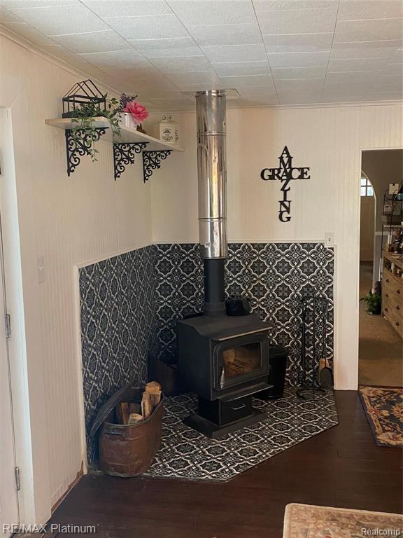 1976 Oak Grove Road Howell, MI 48855 - Photo 4 of 16