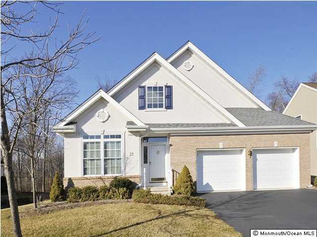21 Yates Road Manalapan, NJ 07726 - Photo 1 of 3 Primary Photo