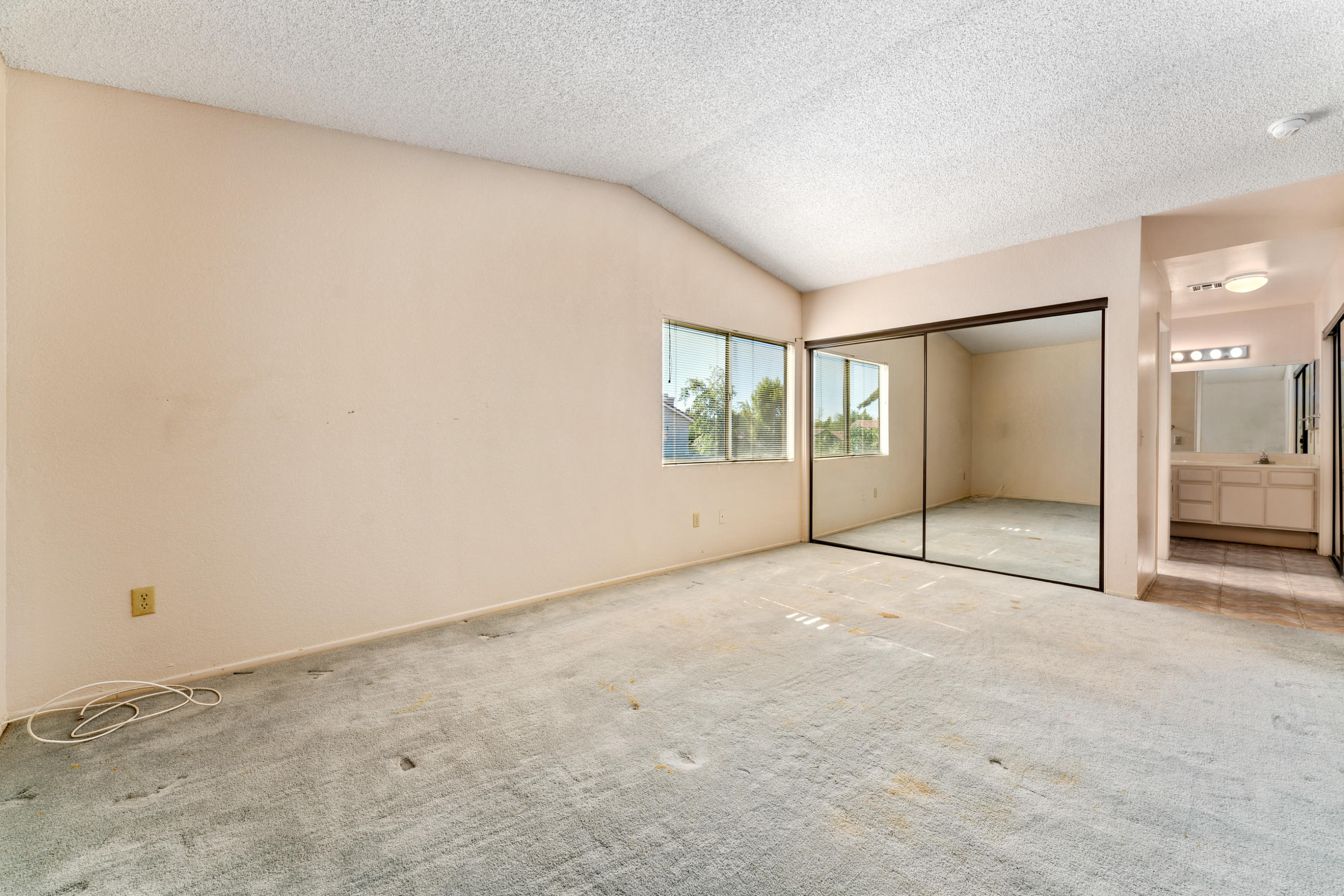 43806 Silver Bow Road Lancaster, CA 93535 - Photo 21 of 32 43806 Silver Bow Rd_-InView-Media-21