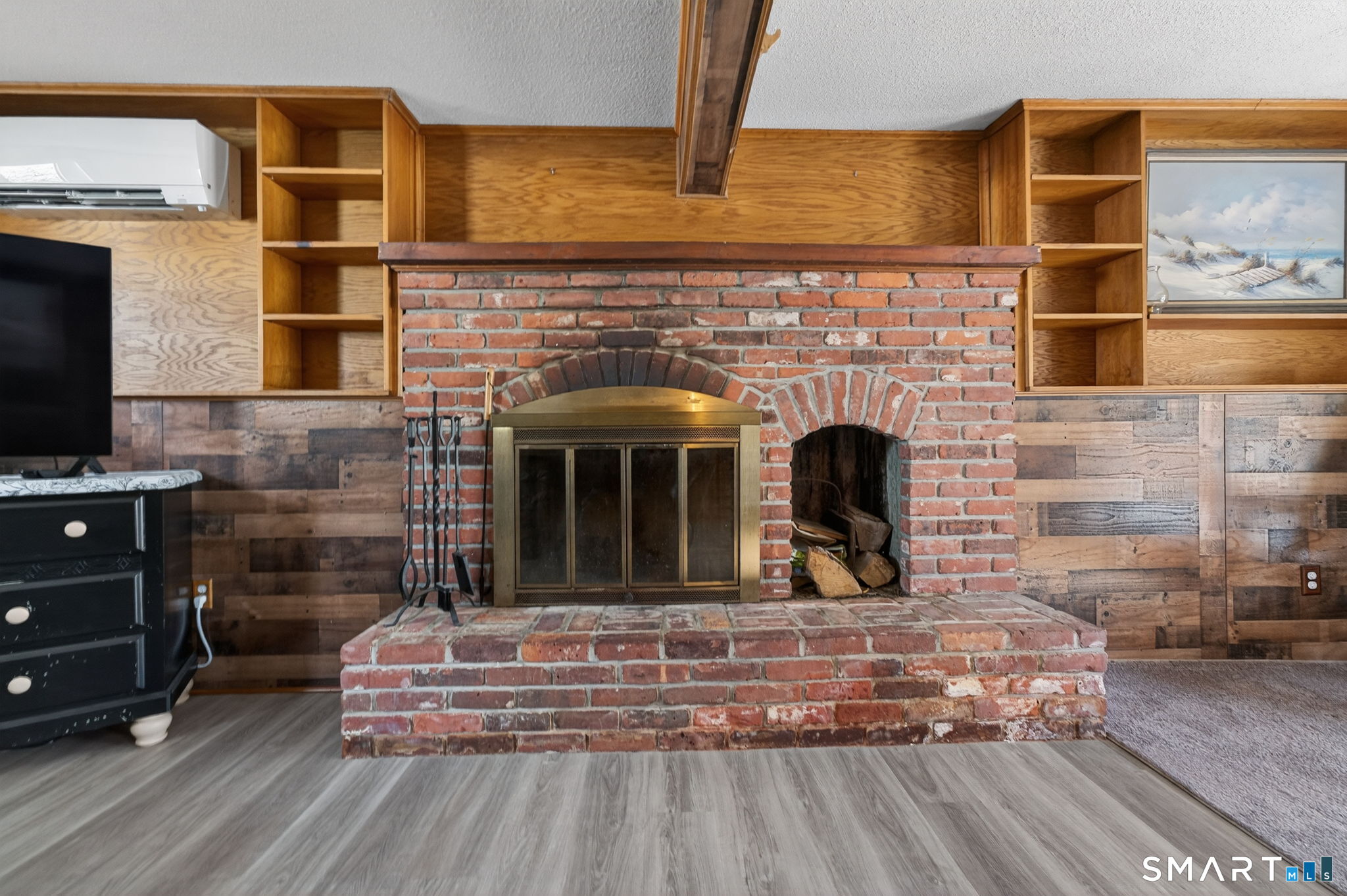 187 Baker Ave Extension Groton, CT 06340 - Photo 4 of 40